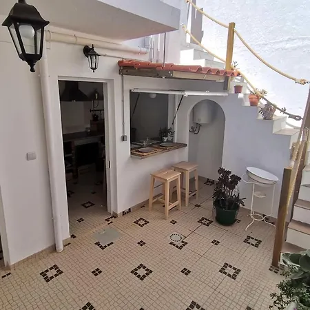 Algarve House, Sun, Terrace, Views And Barbecue * Silves