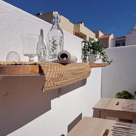 Nyaraló Algarve House, Sun, Terrace, Views And Barbecue