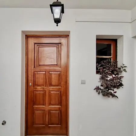 Algarve House, Sun, Terrace, Views And Barbecue Nyaraló Silves