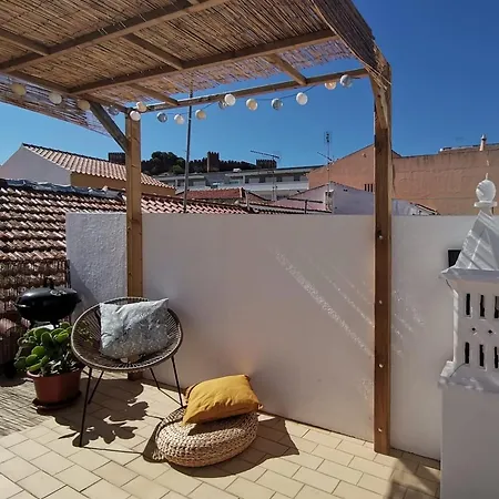Algarve House, Sun, Terrace, Views And Barbecue *