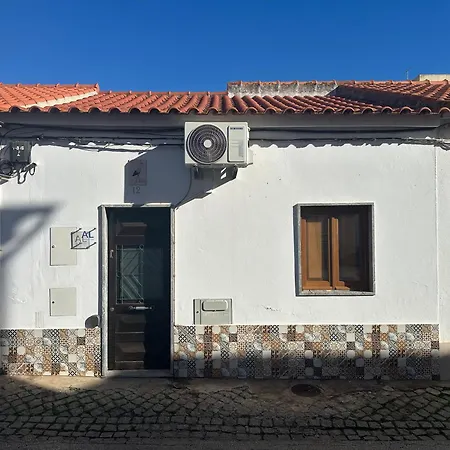 בית נופש Algarve House, Sun, Terrace, Views And Barbecue *